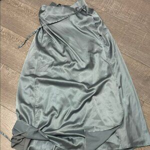 Elegant Gray Women's Skirt